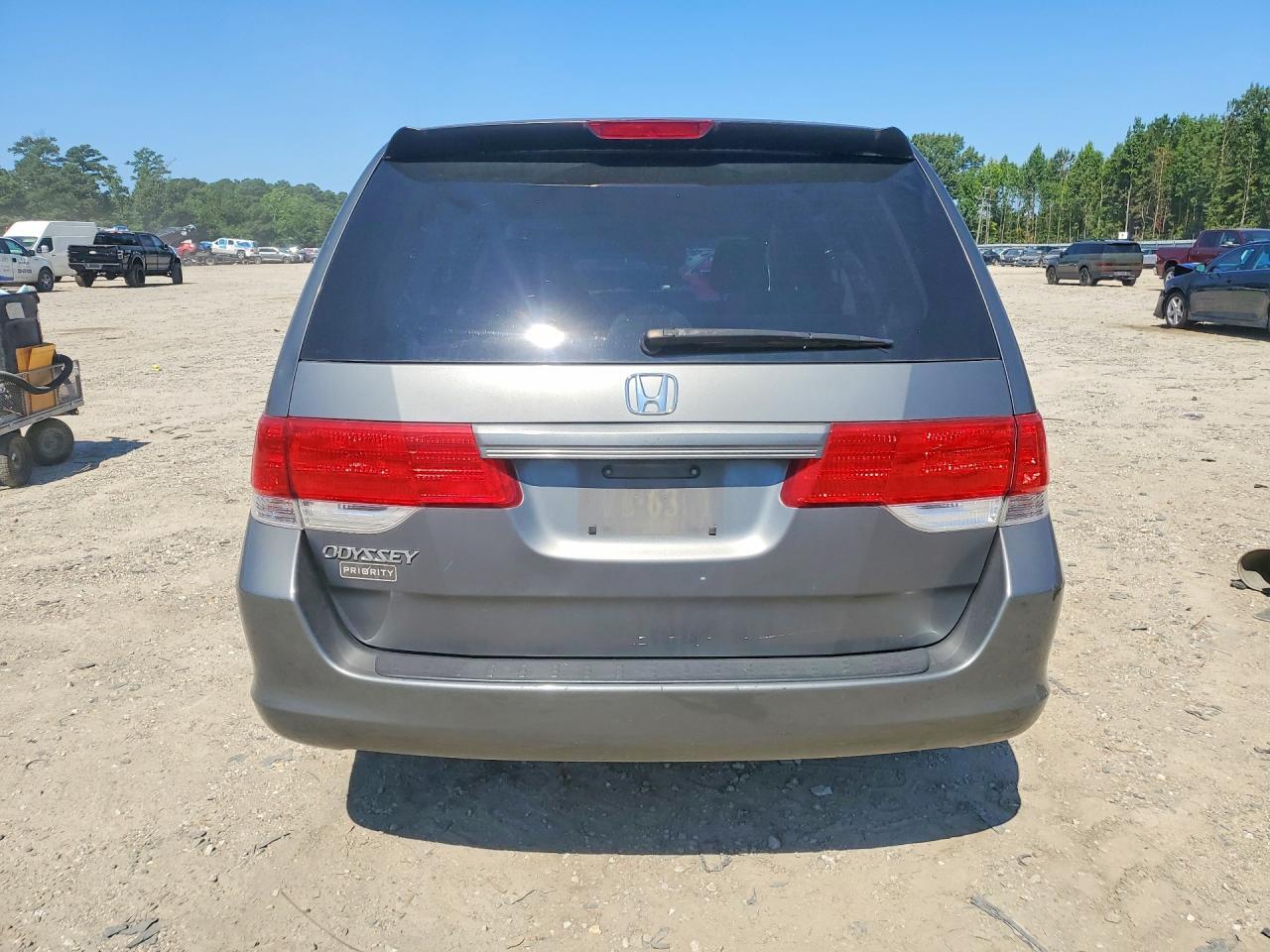 2008 HONDA ODYSSEY LX — Фото 6 из 13