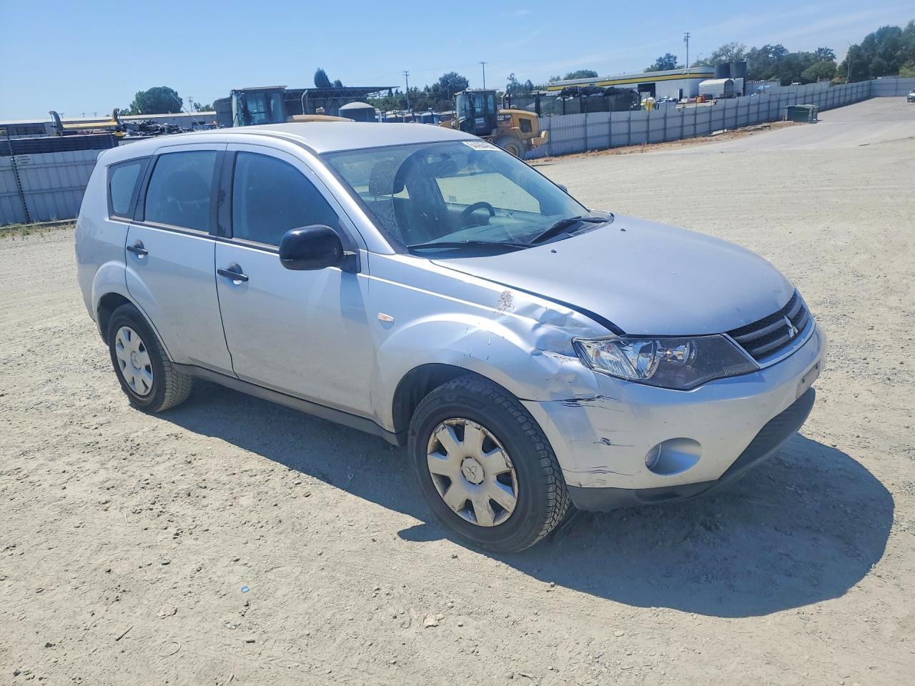 2007 MITSUBISHI OUTLANDER ES — Фото 4 из 12