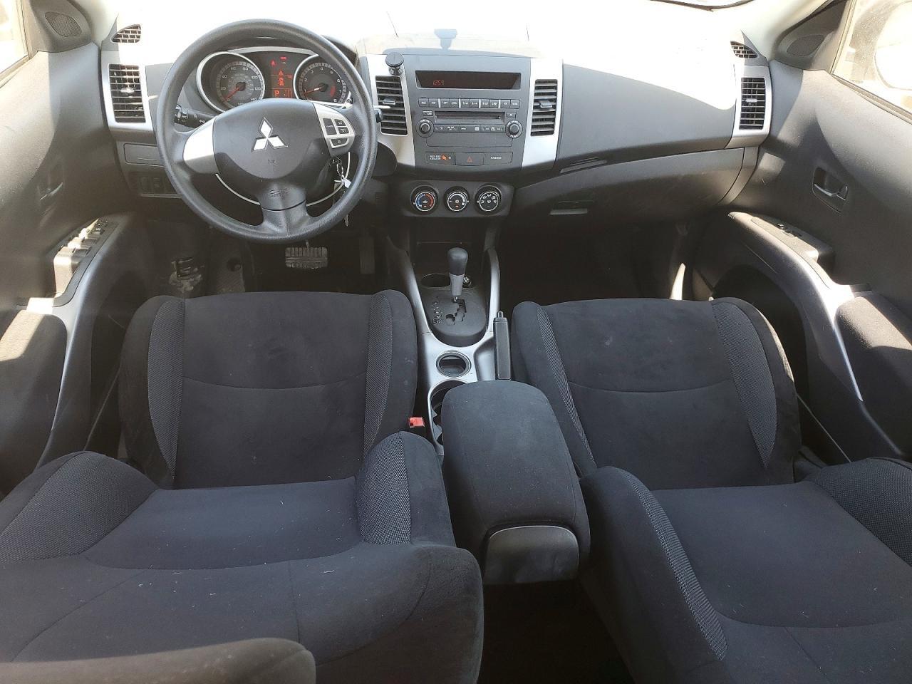 2007 MITSUBISHI OUTLANDER ES — Фото 8 из 12