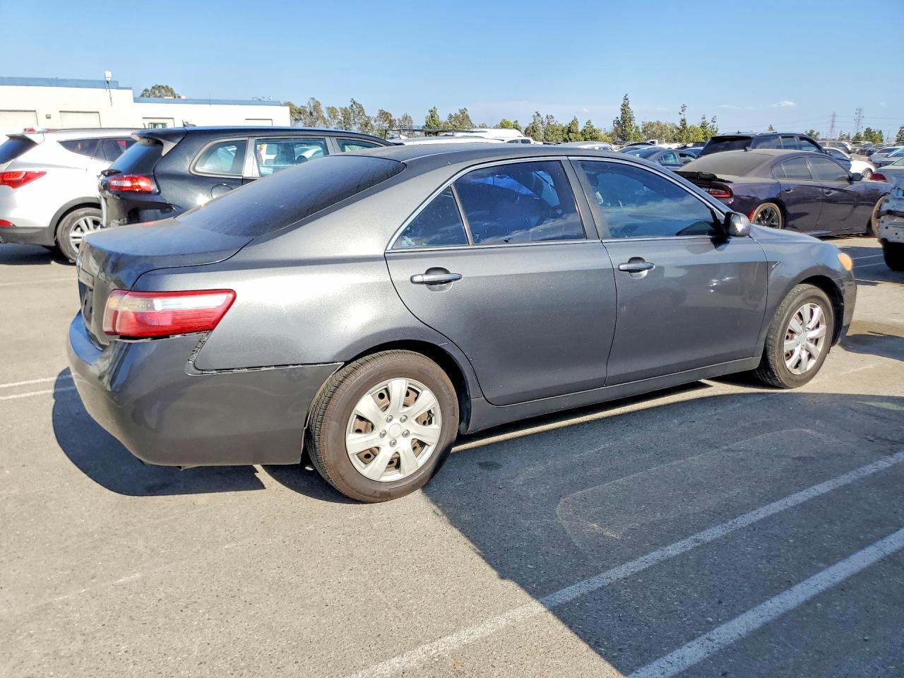 2007 TOYOTA CAMRY LE — Фото 3 из 12