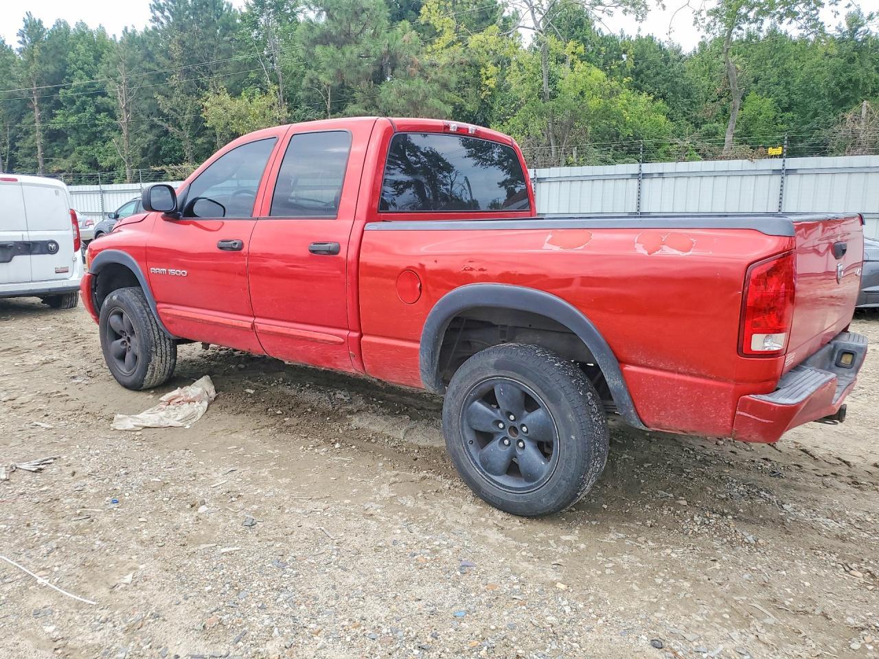 2005 DODGE RAM 1500 ST — Фото 2 из 12