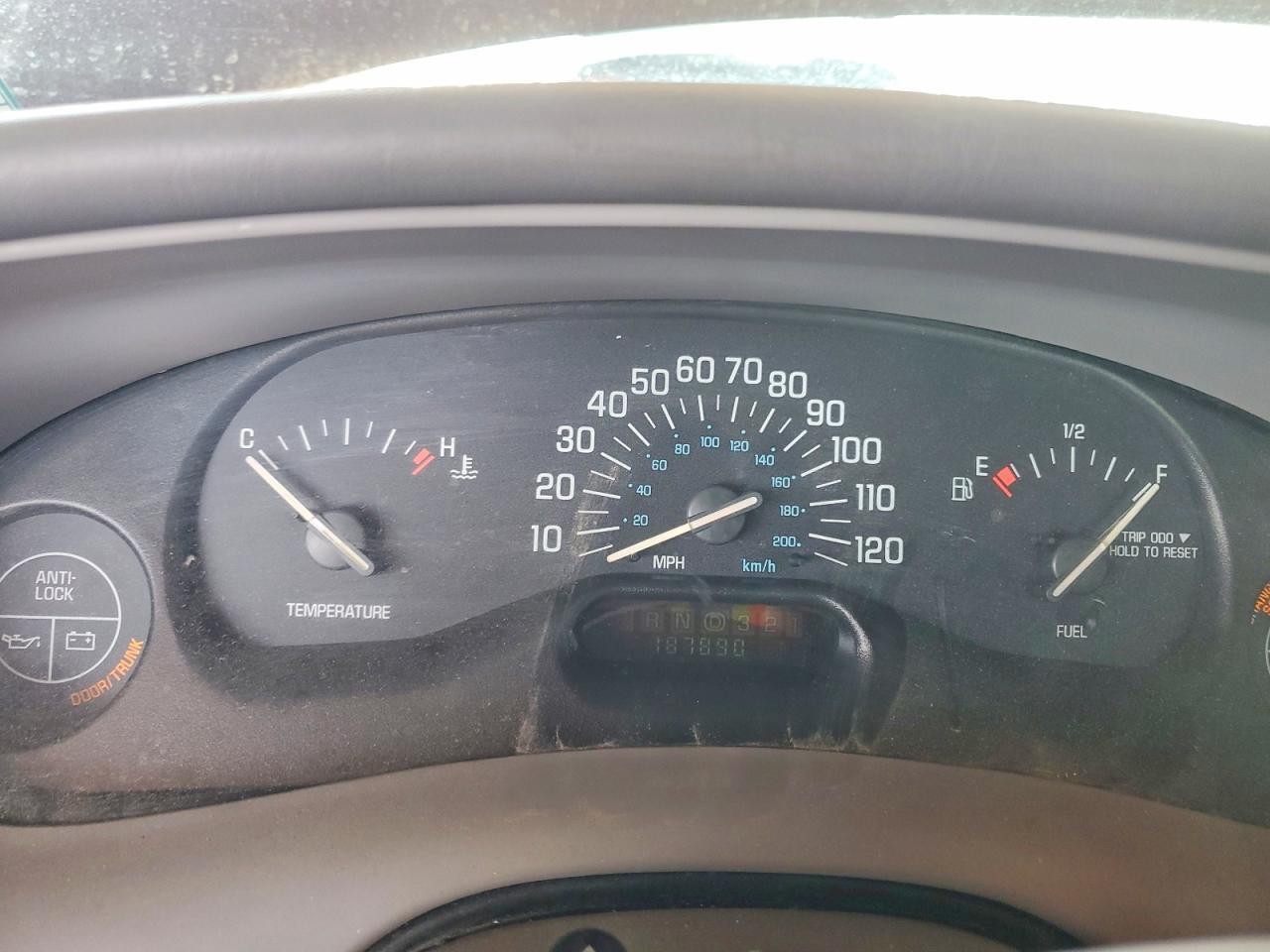 2002 BUICK CENTURY CUSTOM — Фото 9 из 12