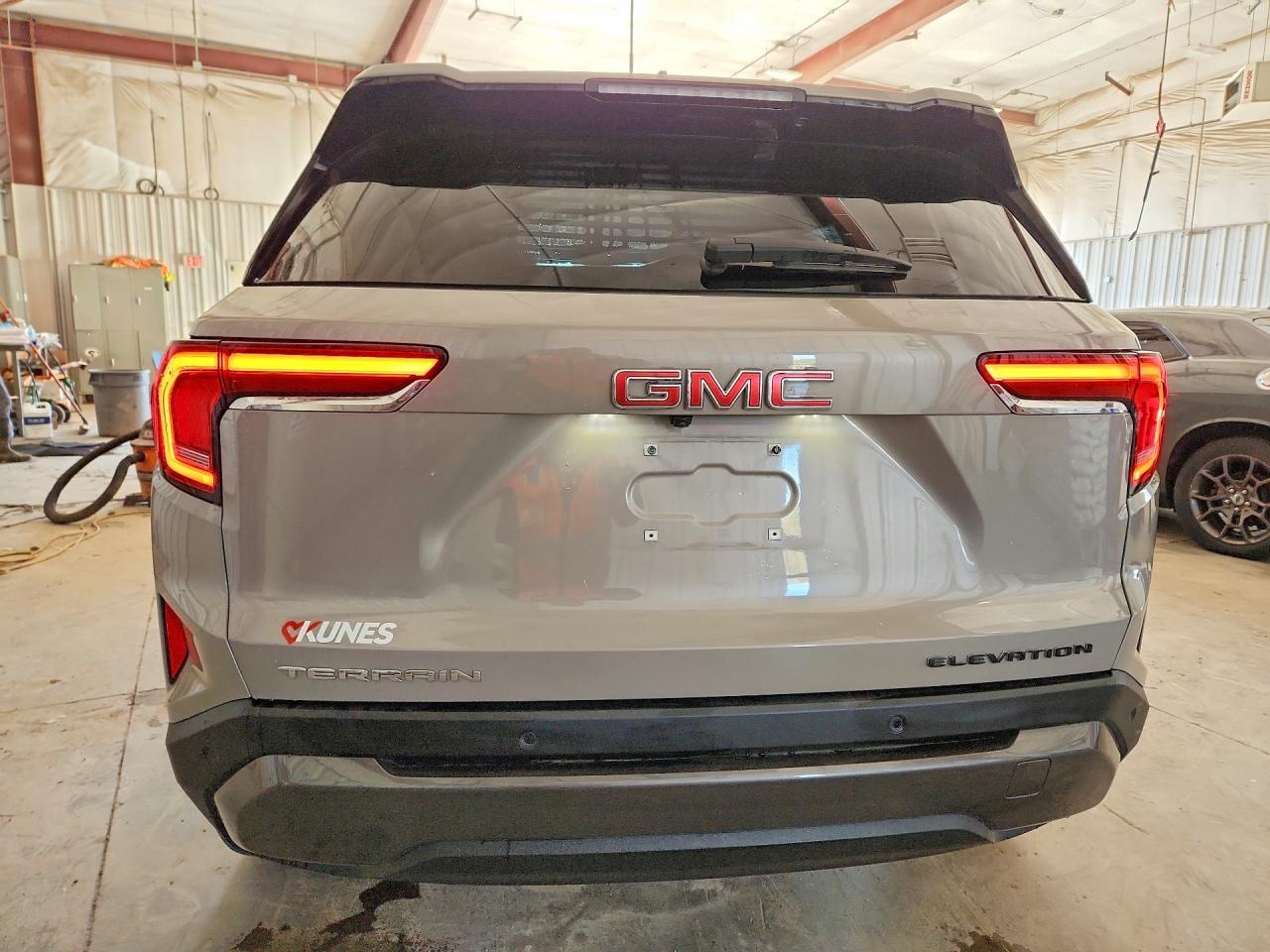 3GKALMEGXTL137595 2026 GMC TERRAIN photo no. 6