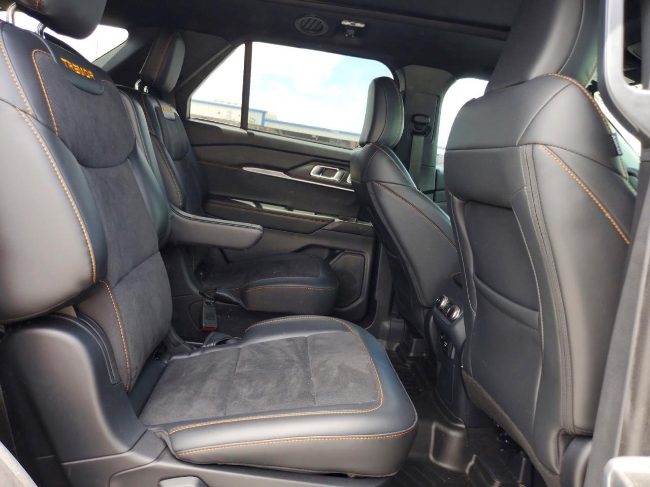 2026 FORD EXPLORER TREMOR — Фото 11 из 14