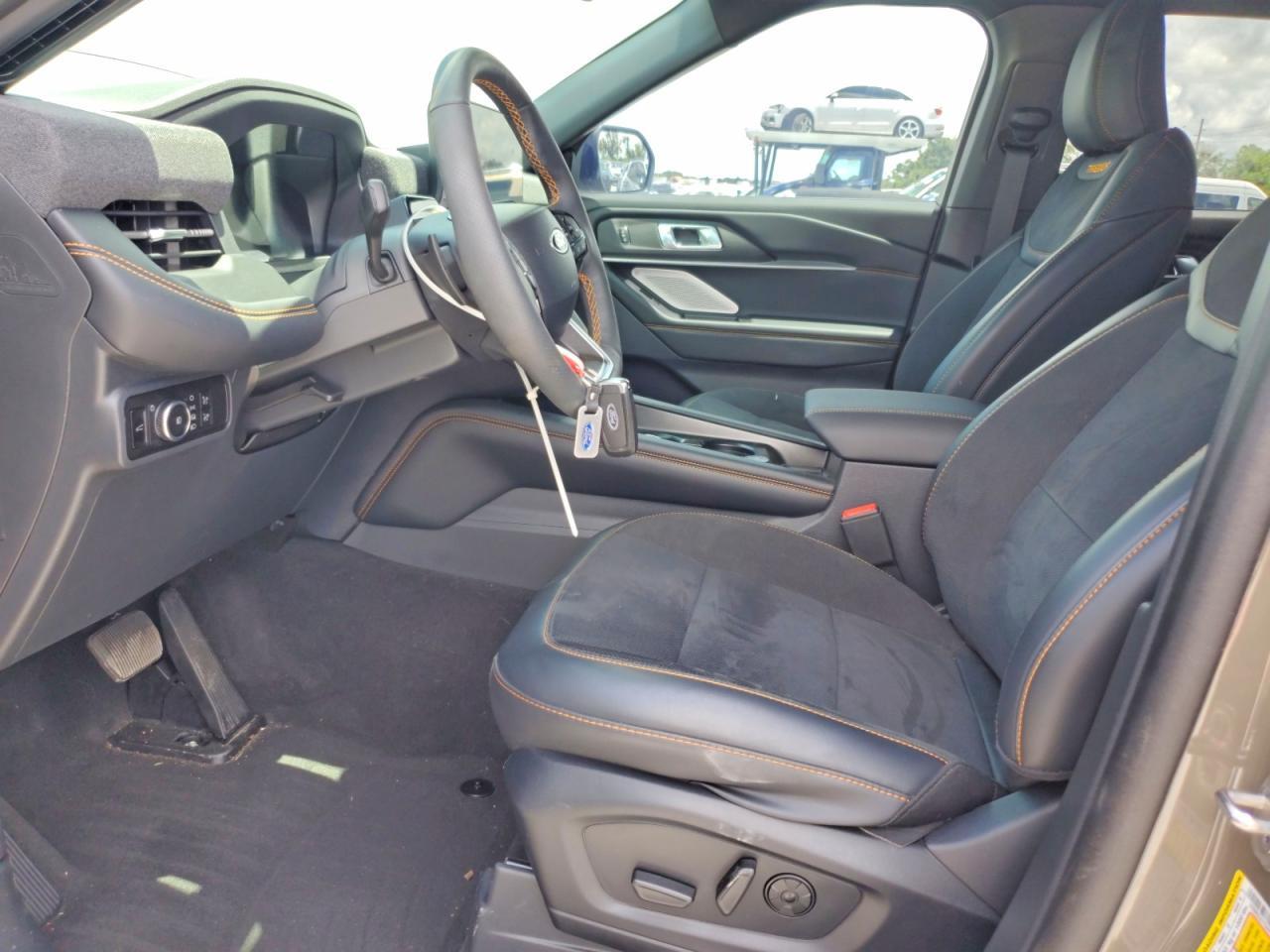 2026 FORD EXPLORER TREMOR — Фото 7 из 14