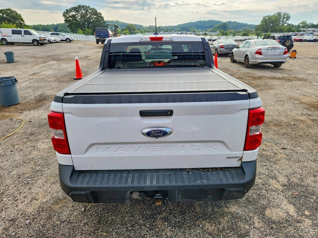 2024 FORD MAVERICK XLT — Фото 6 из 13