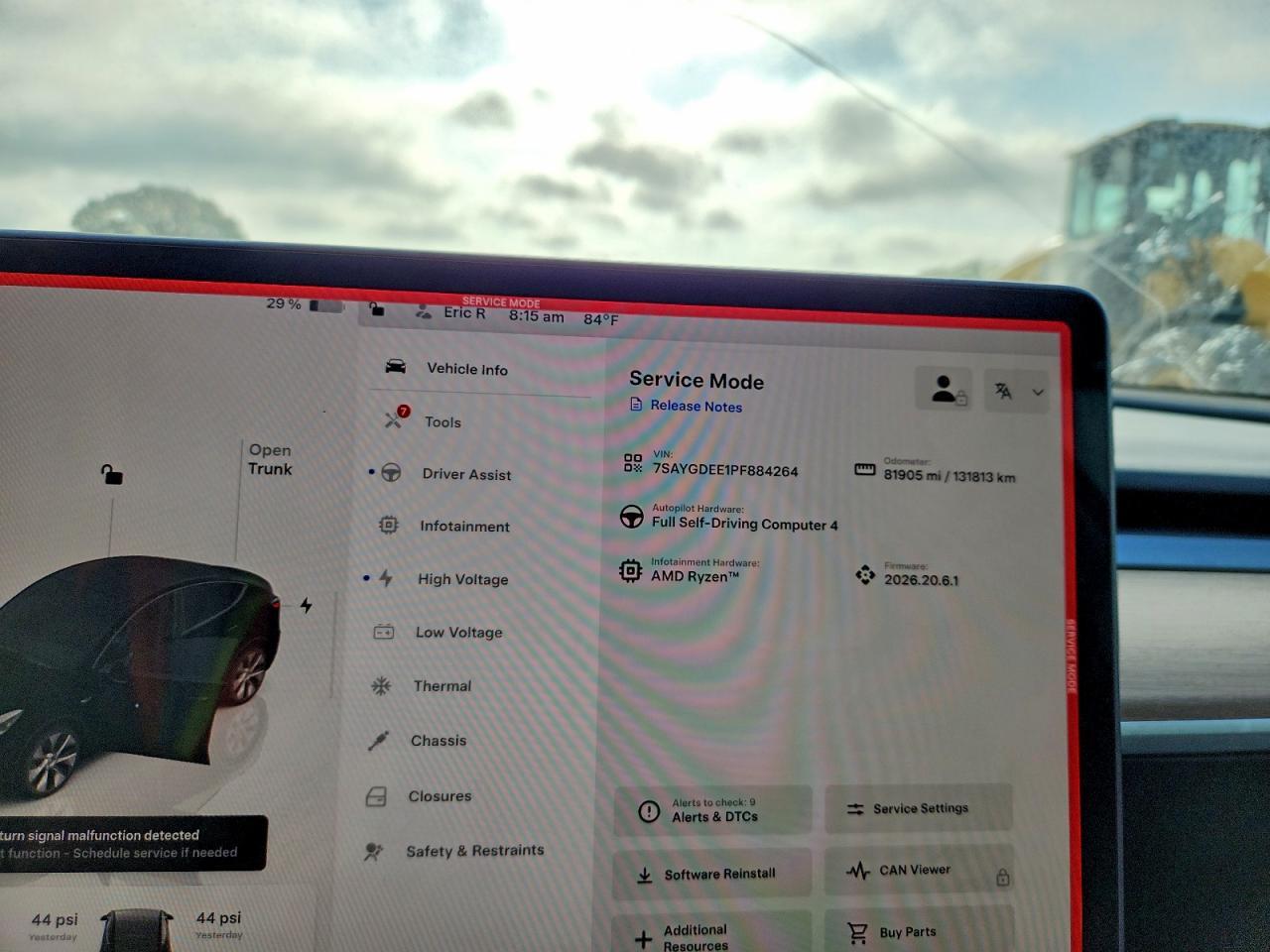 2023 TESLA MODEL Y — Фото 9 из 12