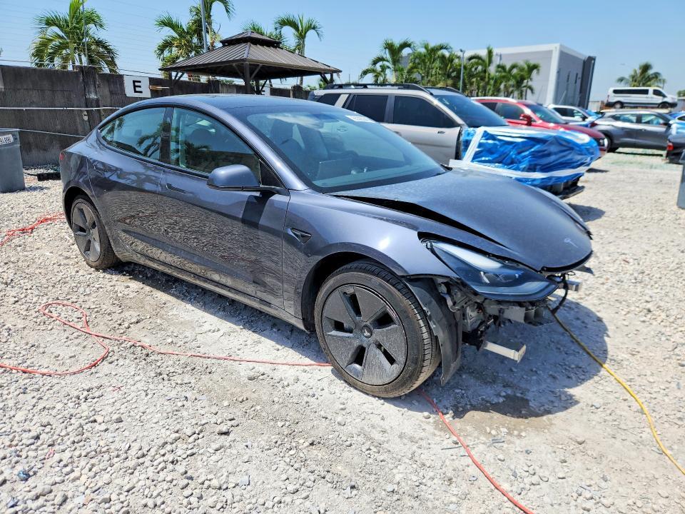 2023 TESLA MODEL 3 — Фото 4 из 13