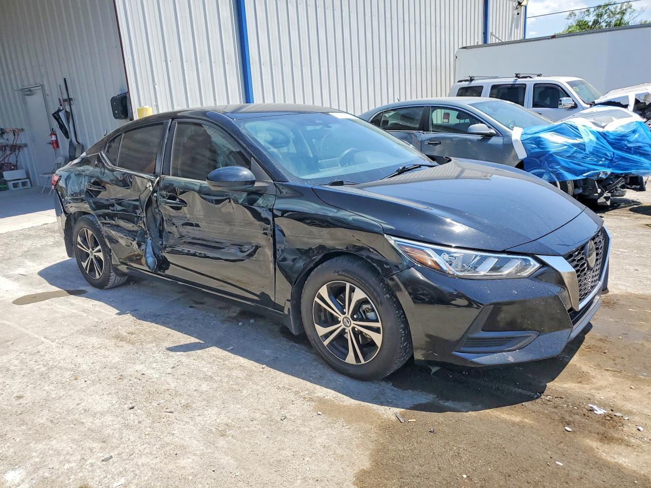 2023 NISSAN SENTRA SV — Фото 4 из 12