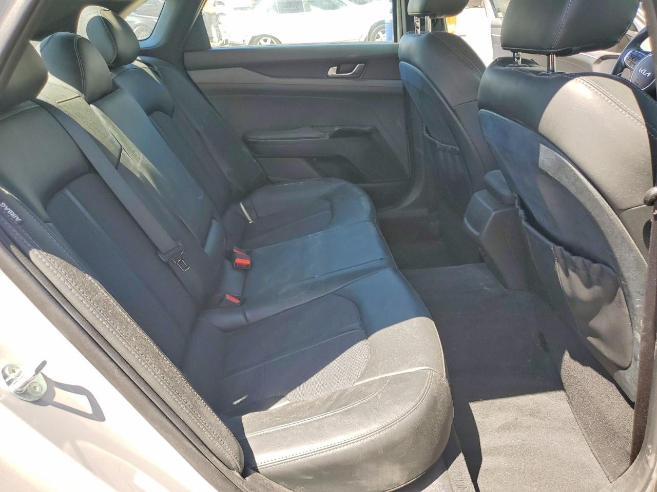 2023 KIA K5 GT LINE — Фото 10 из 13