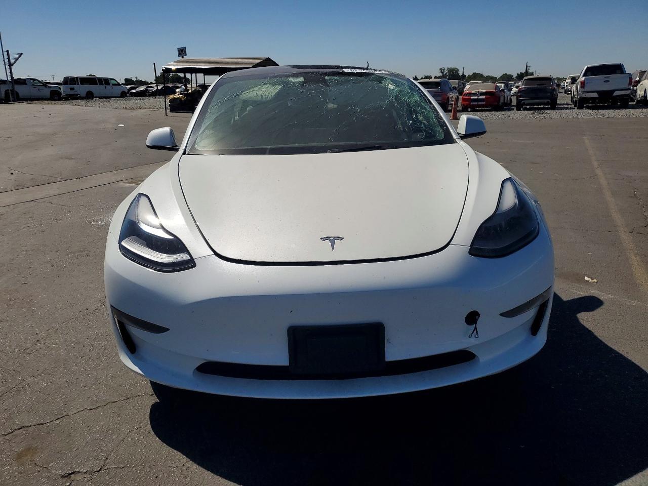 2023 TESLA MODEL 3 — Фото 5 из 12