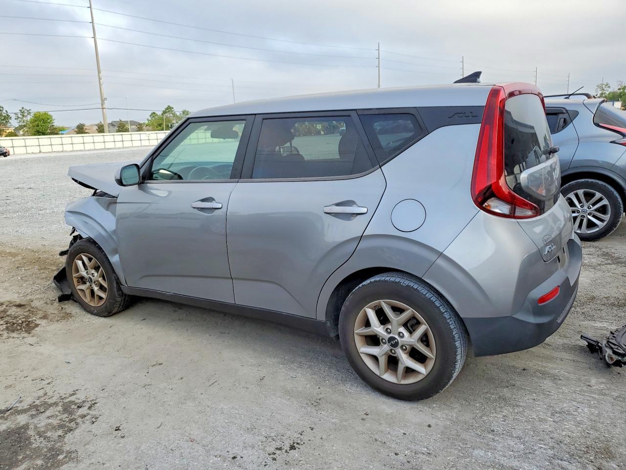 2022 KIA SOUL LX — Фото 2 из 14