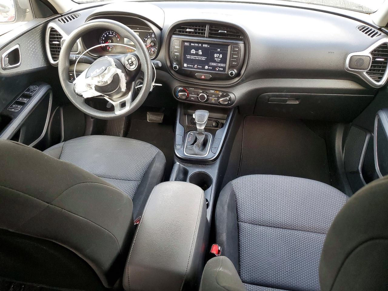 2022 KIA SOUL LX — Фото 8 из 14
