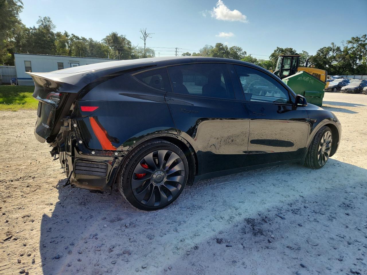 2021 TESLA MODEL Y — Фото 3 из 13