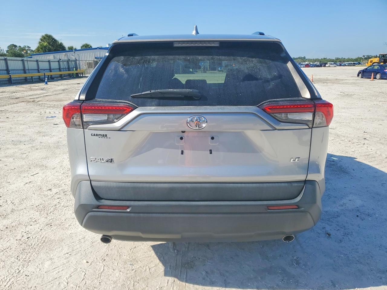 2T3H1RFV2MW125378 2021 TOYOTA RAV4 photo no. 6