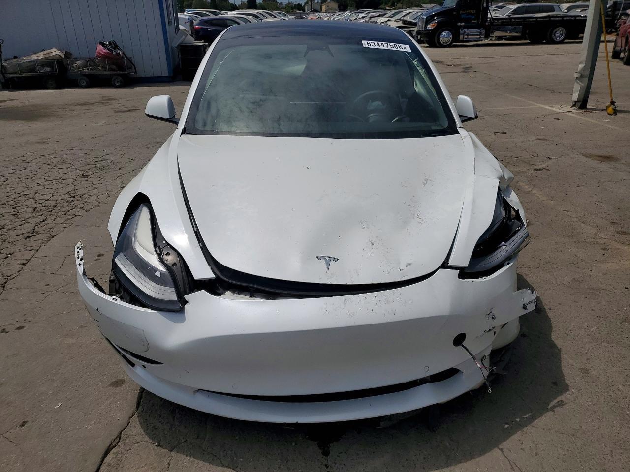 2021 TESLA MODEL 3 — Фото 5 из 12