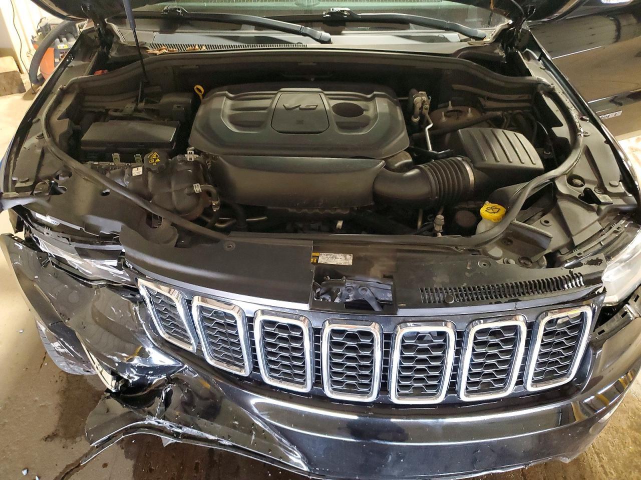 2020 JEEP GRAND CHEROKEE LIMITED — Фото 12 из 13