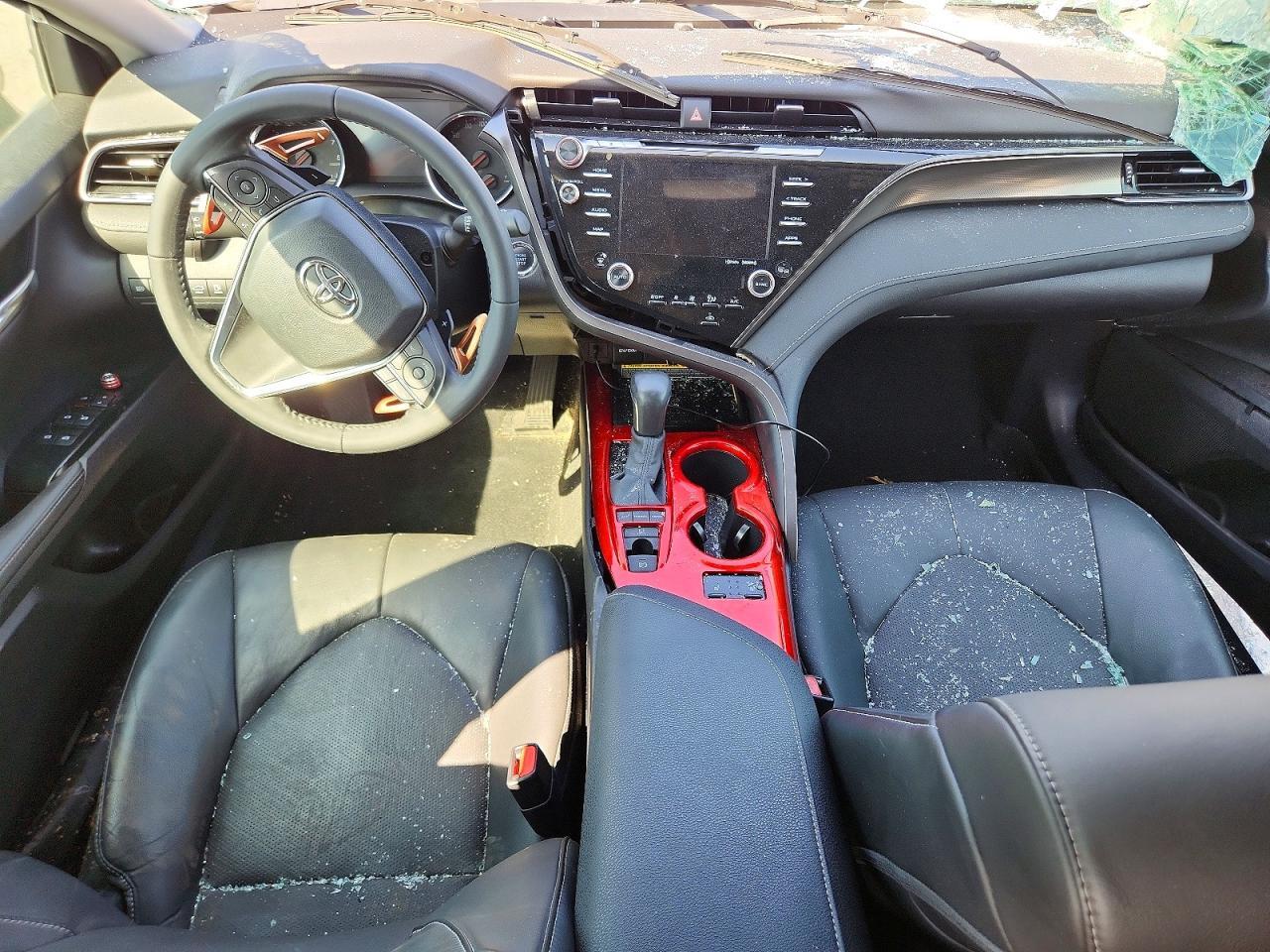 2020 TOYOTA CAMRY XSE — Фото 8 из 12