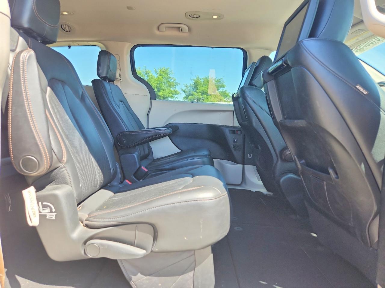 2019 CHRYSLER PACIFICA TOURING L PLUS — Фото 11 из 13