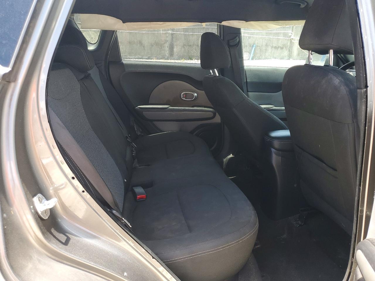 2019 KIA SOUL + — Фото 10 из 12
