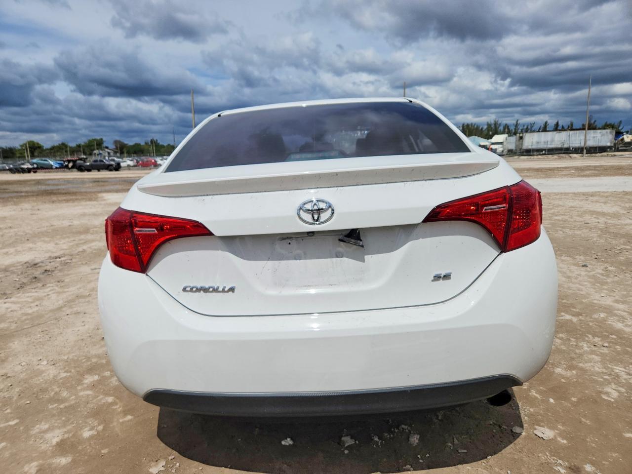 2019 TOYOTA COROLLA L — Фото 6 из 13