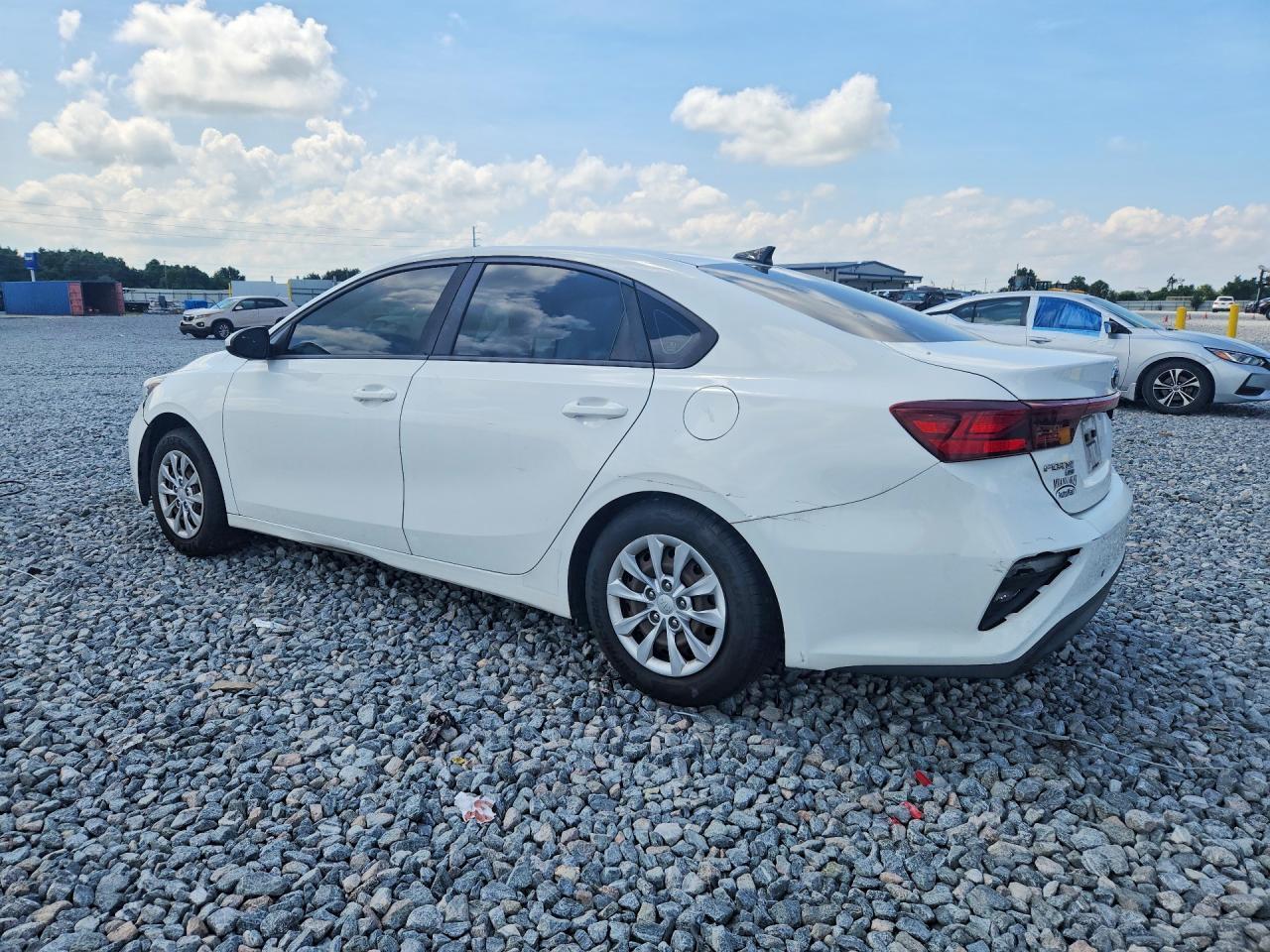 2019 KIA FORTE FE — Фото 2 из 12