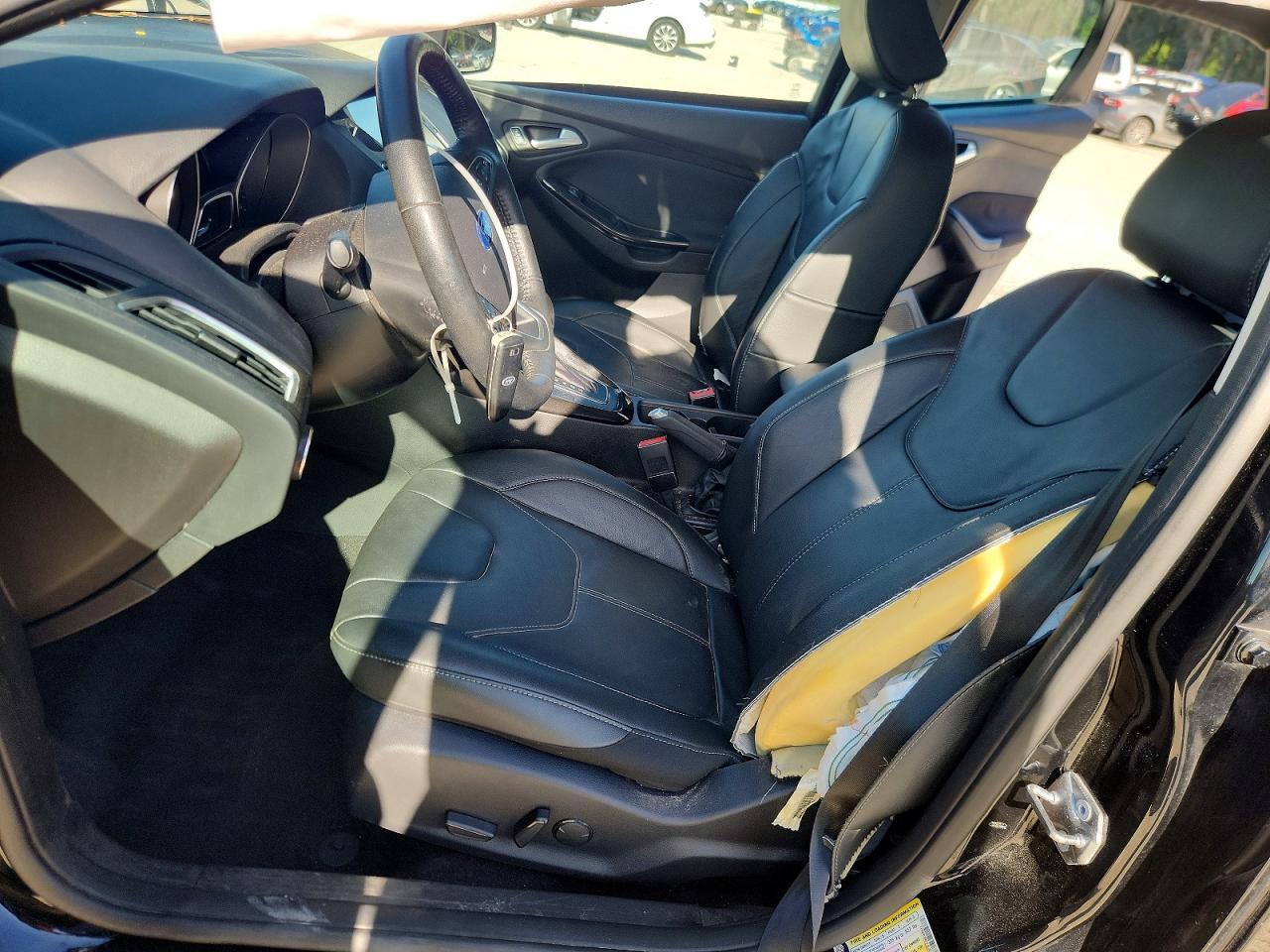 2018 FORD FOCUS TITANIUM — Фото 7 из 12