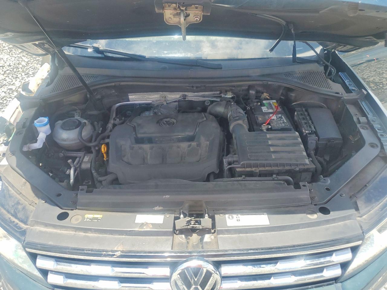 2018 VOLKSWAGEN TIGUAN S — Фото 11 из 13