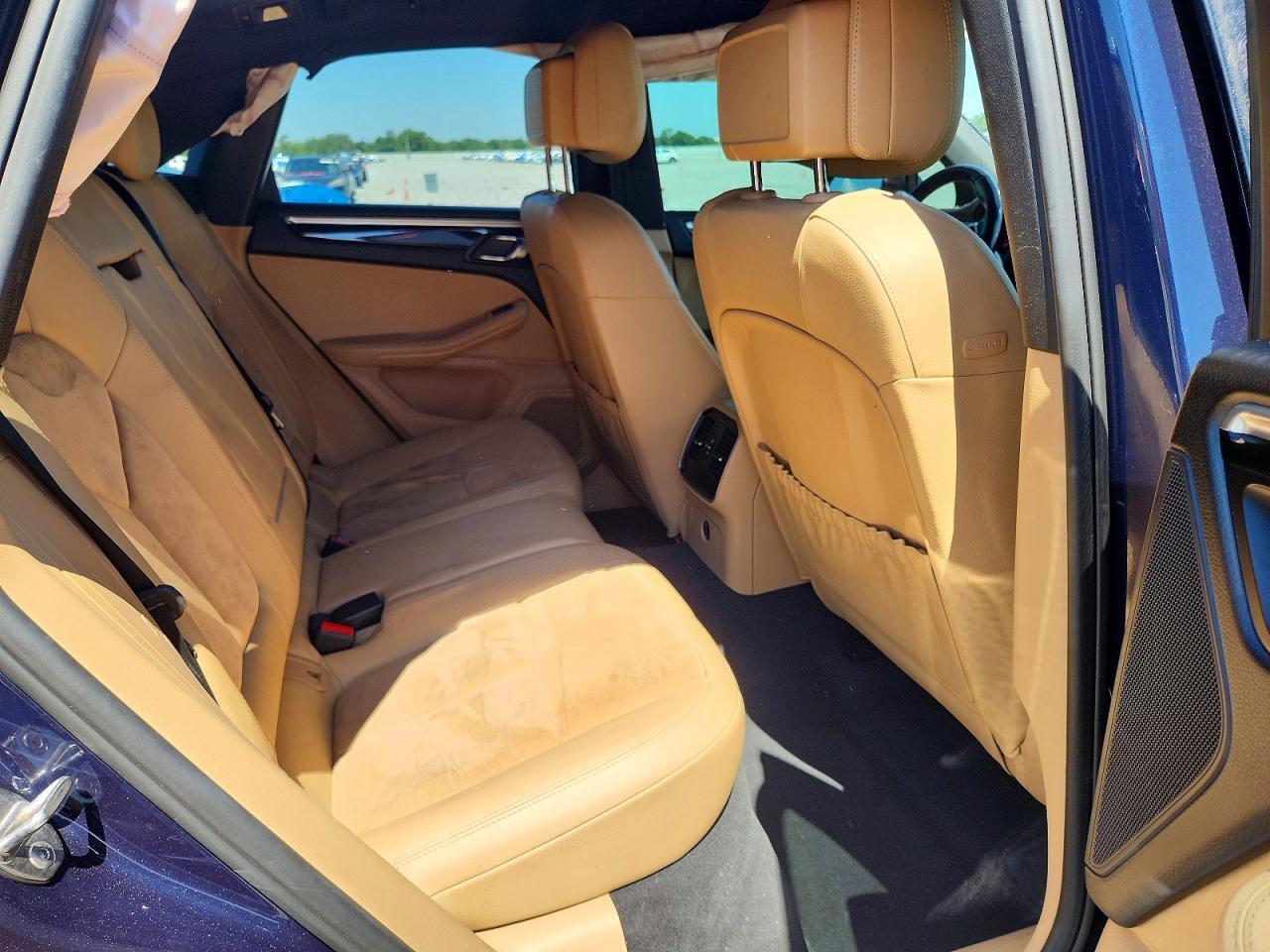 2018 PORSCHE MACAN — Фото 11 из 14