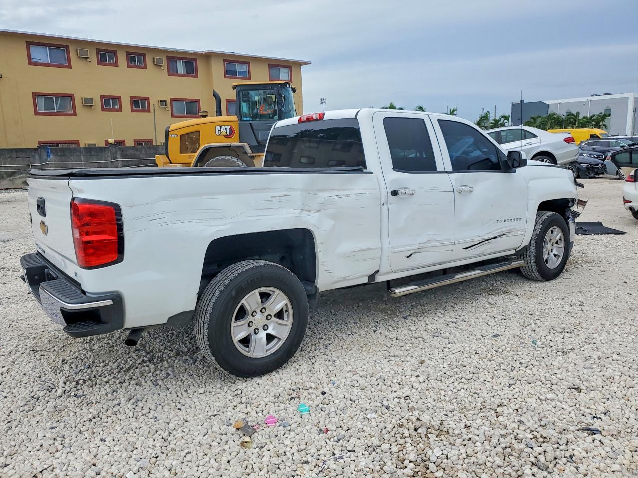 2018 CHEVROLET SILVERADO C1500 LT — Фото 3 из 12