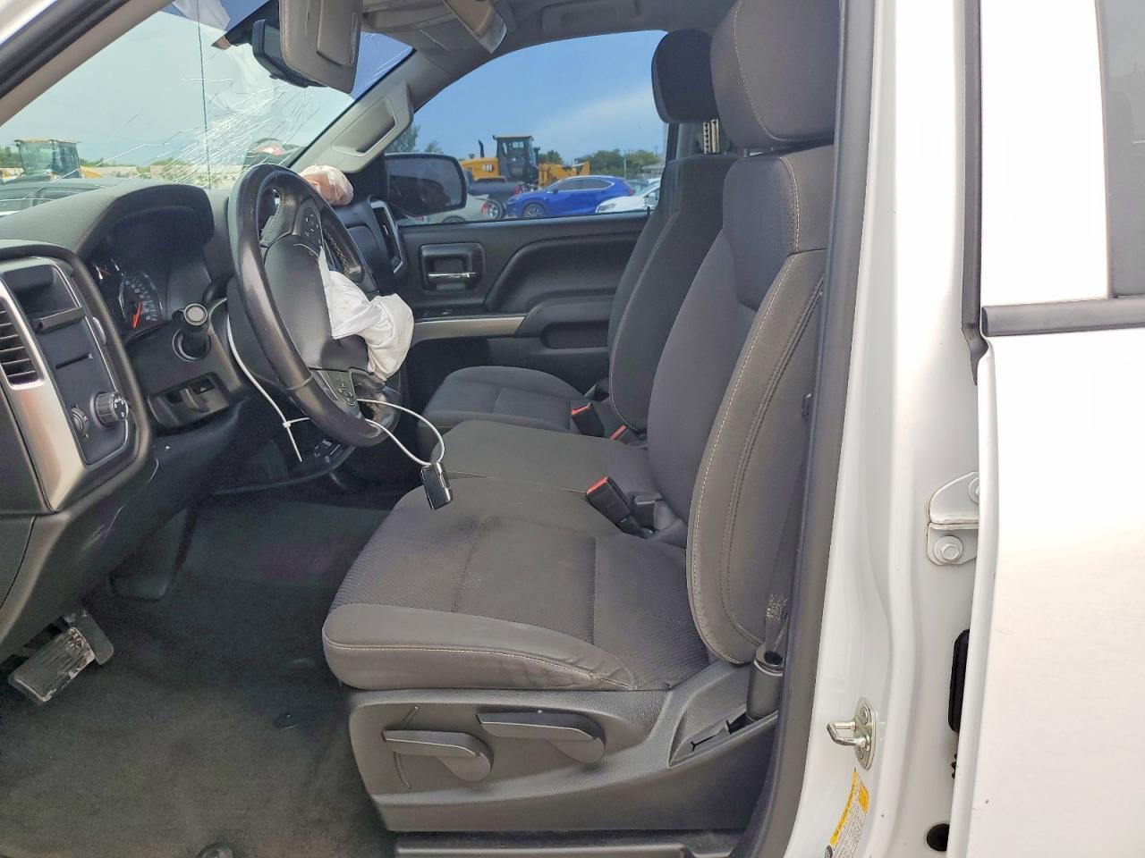 2018 CHEVROLET SILVERADO C1500 LT — Фото 7 из 12