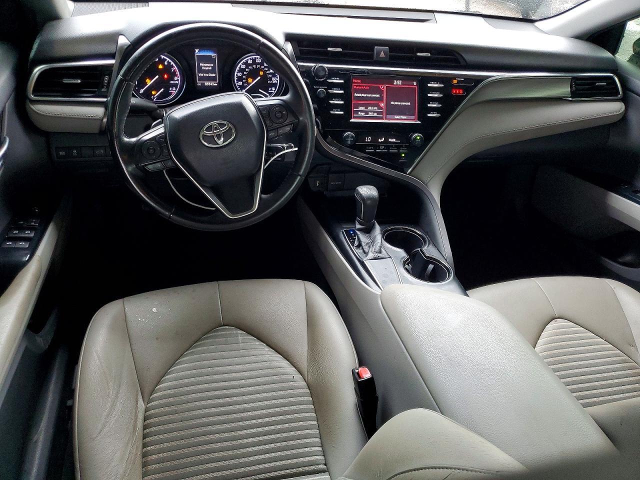 2018 TOYOTA CAMRY SE — Фото 8 из 13