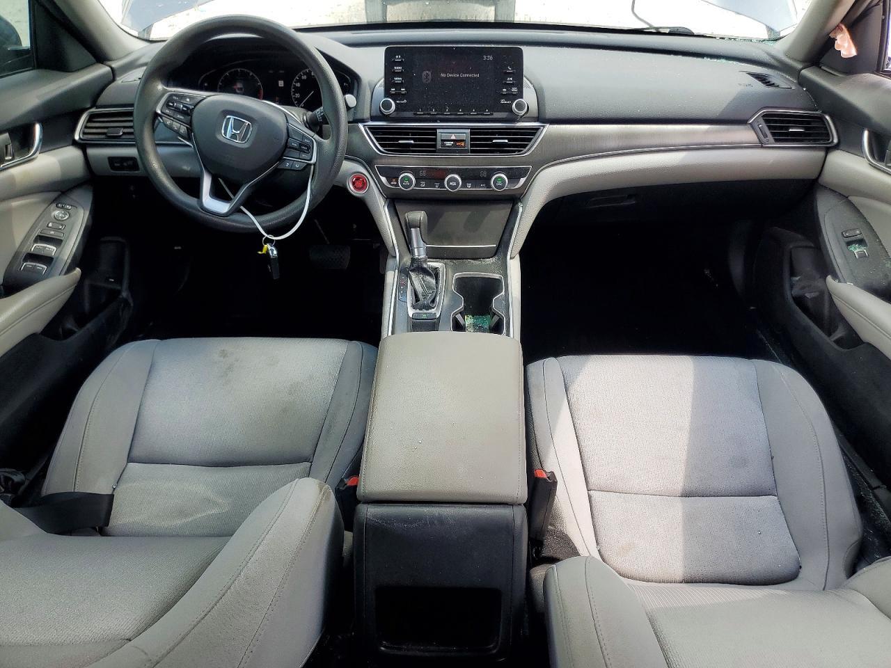 1HGCV1F13JA167518 2018 HONDA ACCORD photo no. 8