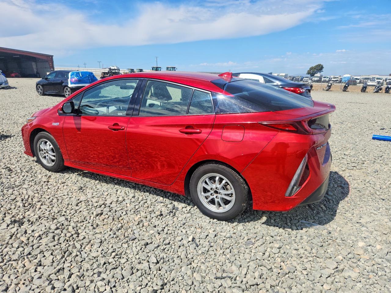 2018 TOYOTA PRIUS PRIME PREMIUM — Фото 2 из 12