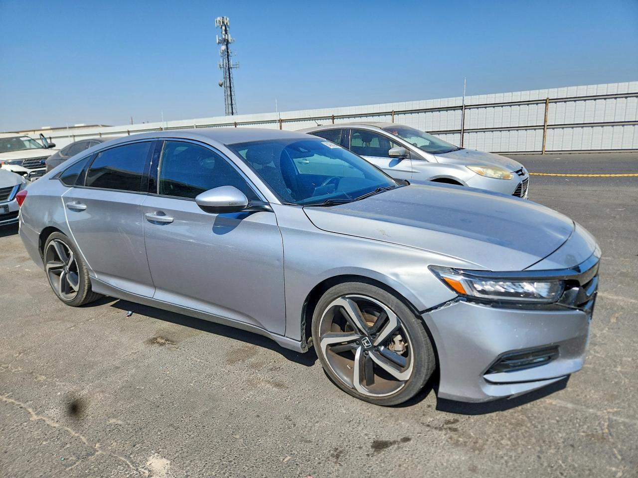 2018 HONDA ACCORD SPORT — Фото 4 из 12
