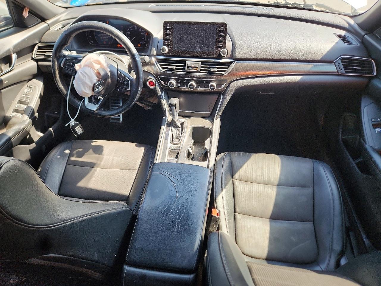 2018 HONDA ACCORD SPORT — Фото 8 из 12
