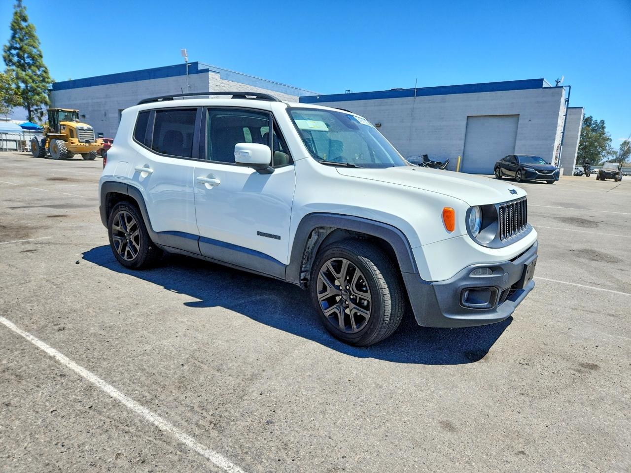 2018 JEEP RENEGADE LATITUDE — Фото 4 из 13