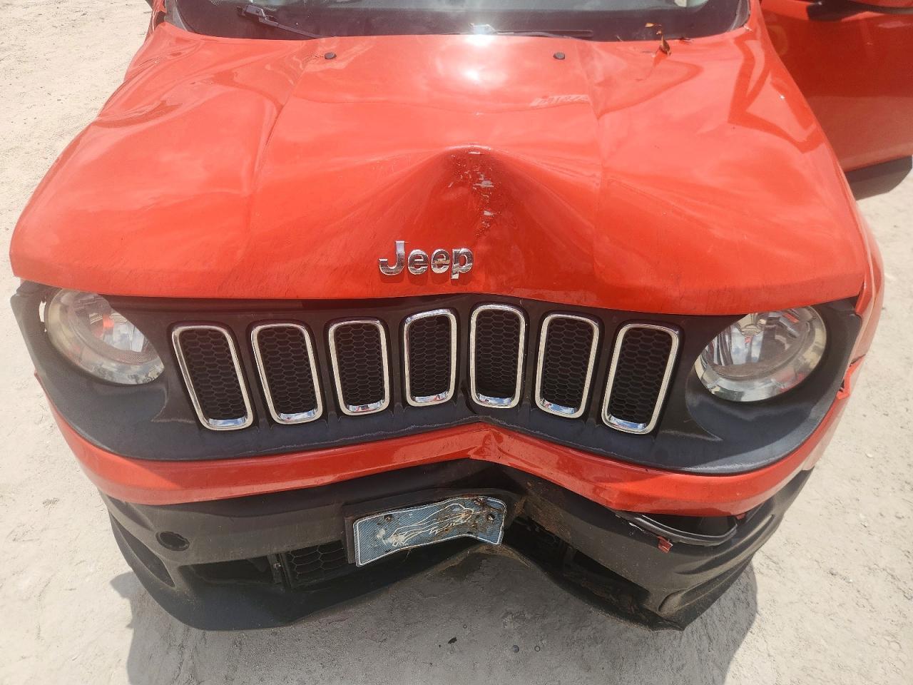 2017 JEEP RENEGADE LATITUDE — Фото 12 из 13