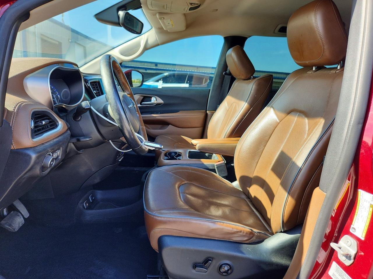 2017 CHRYSLER PACIFICA LIMITED — Фото 7 из 13