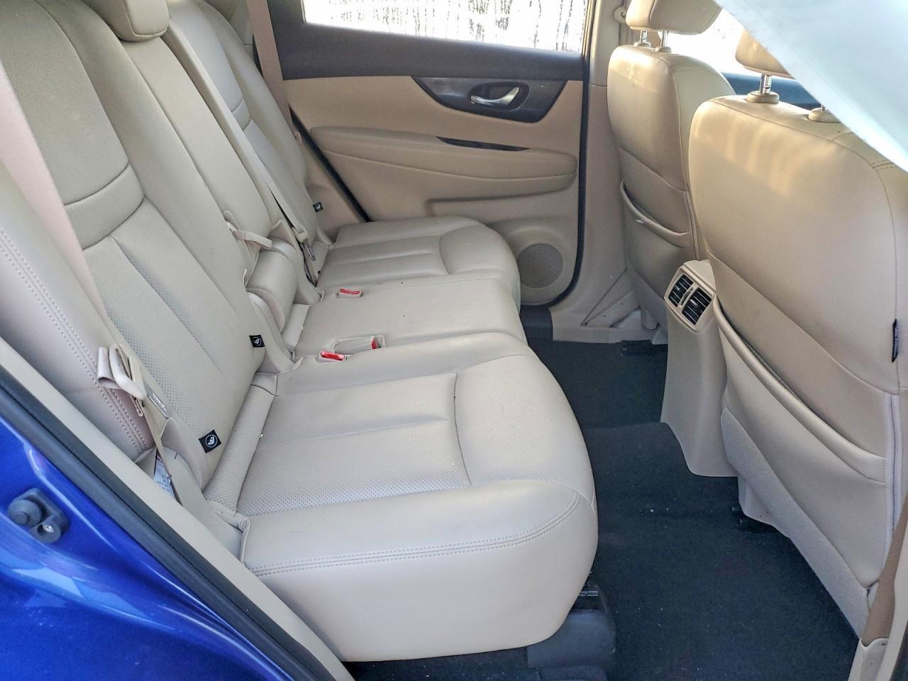 2017 NISSAN ROGUE SL — Фото 10 из 13