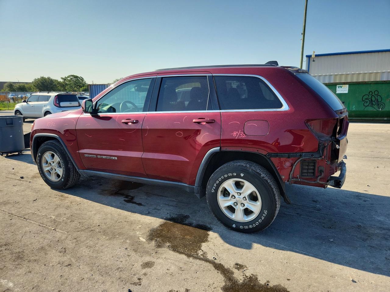 2017 JEEP GRAND CHEROKEE LAREDO — Фото 2 из 14