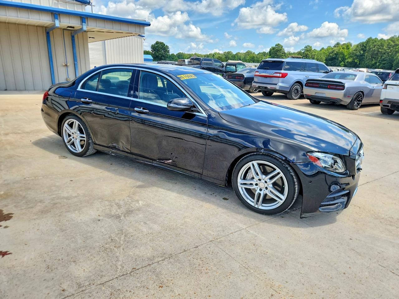 WDDZF4JB9HA069276 2017 MERCEDES-BENZ E photo no. 4