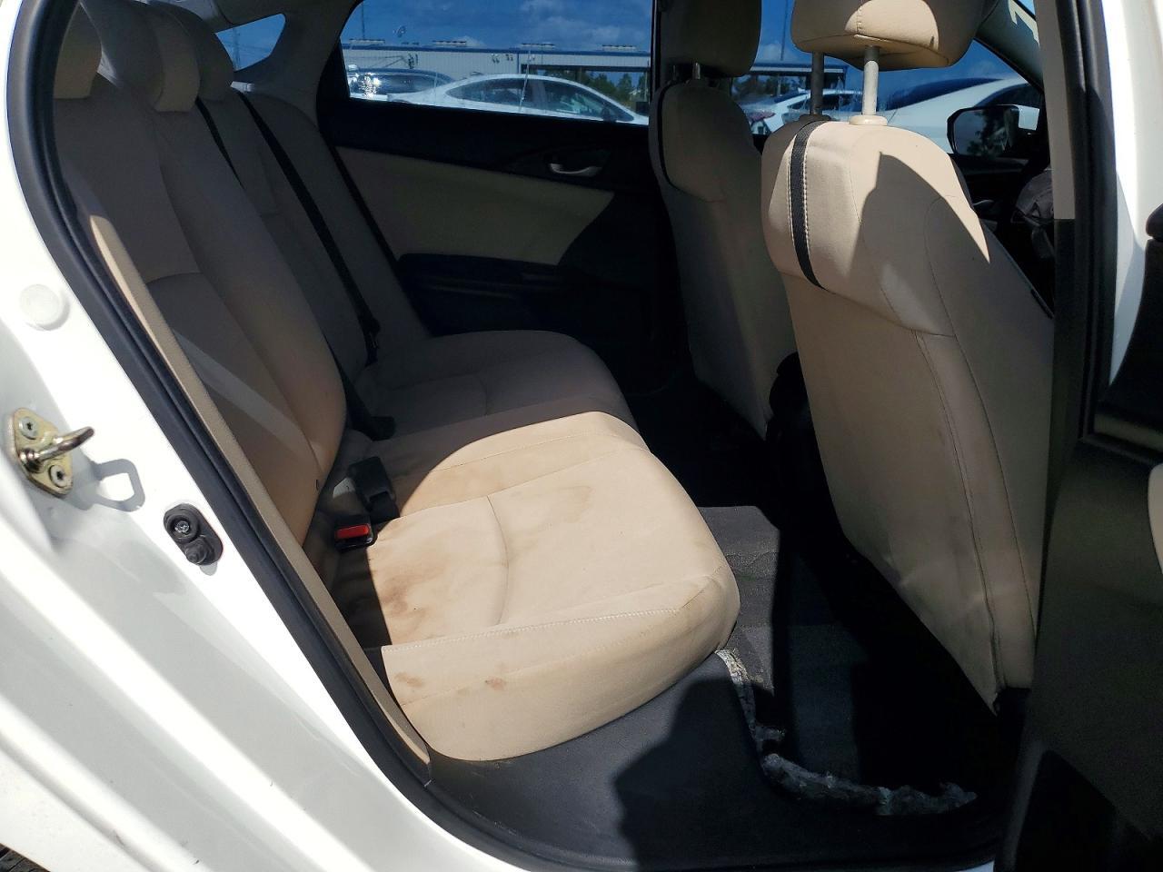 2017 HONDA CIVIC LX — Фото 10 из 12