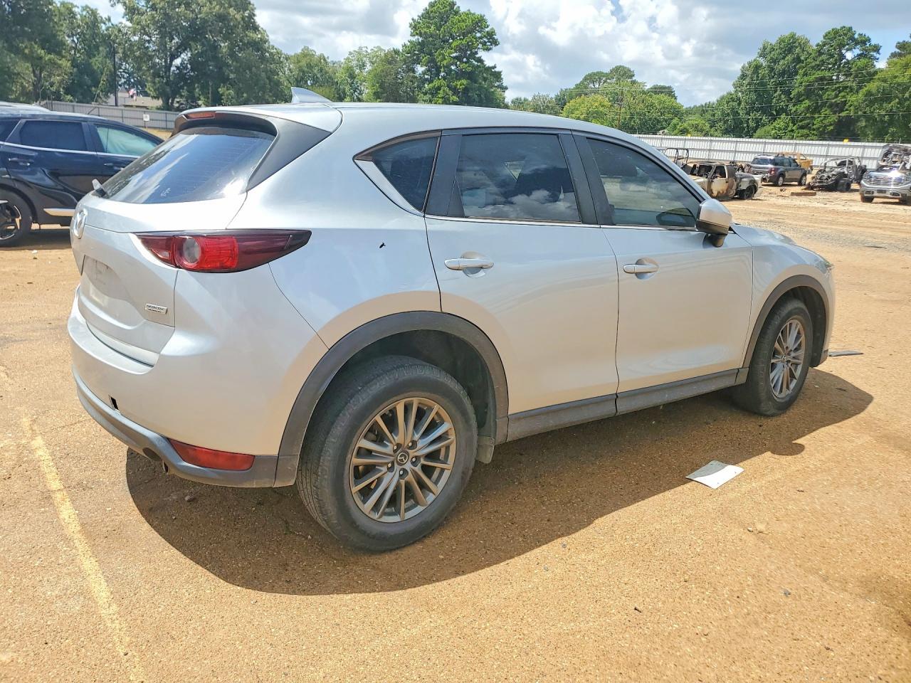 JM3KFABLXH0192339 2017 MAZDA CX-5 photo no. 3