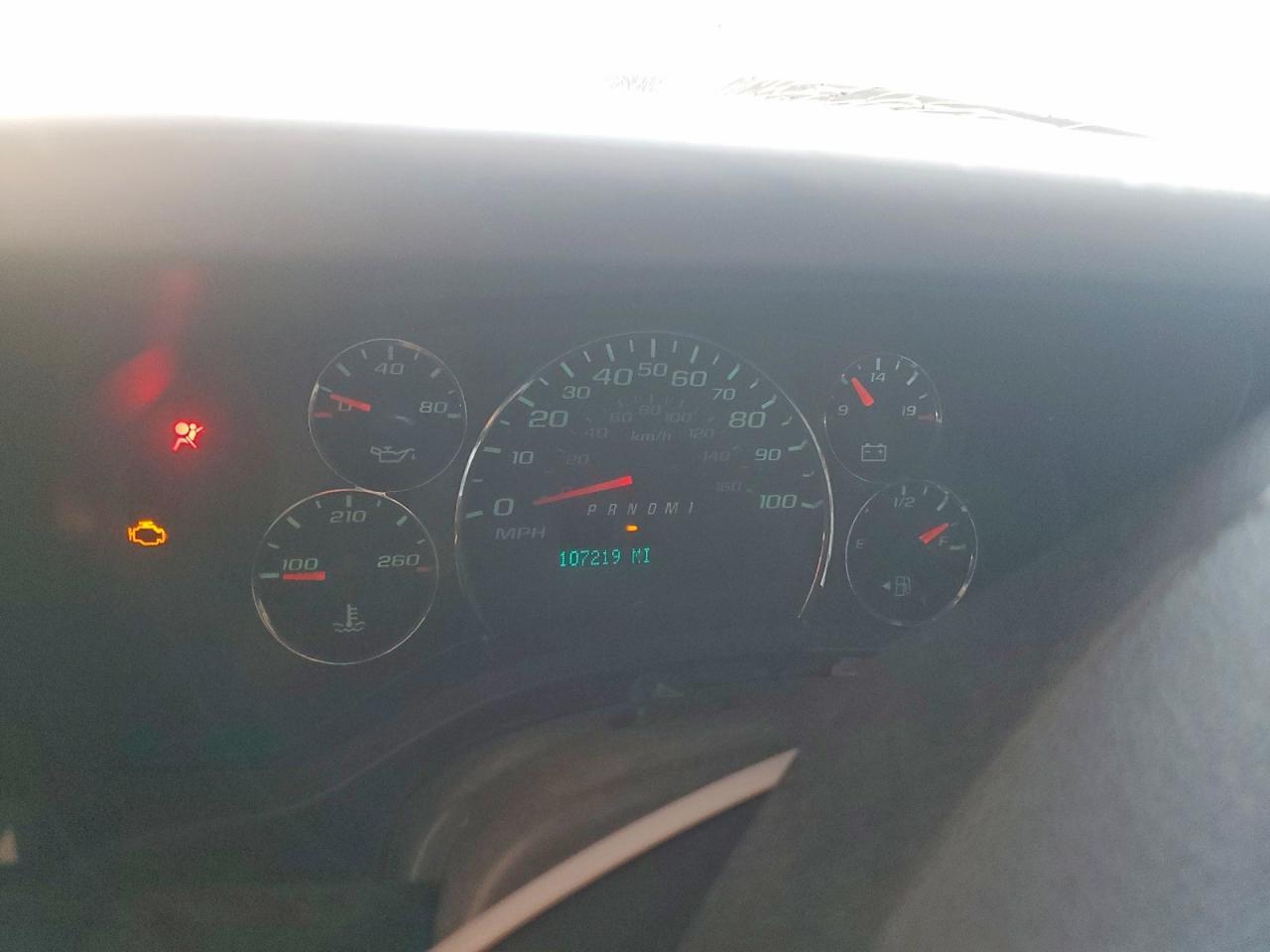 1GCWGBFF2H1101155 2017 CHEVROLET EXPRESS 2500 photo no. 9