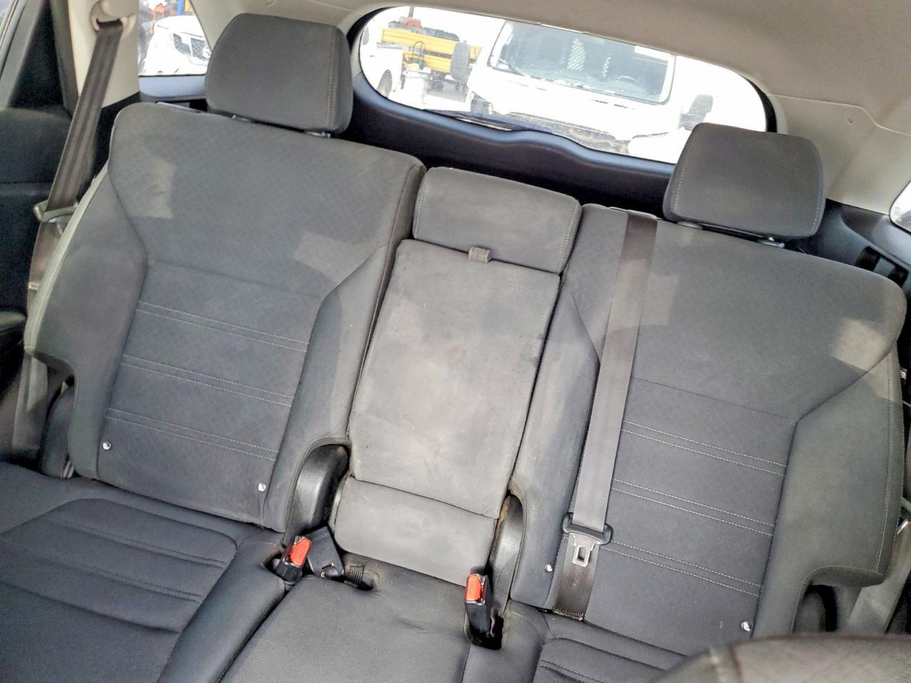 2016 KIA SORENTO LX — Фото 10 из 13