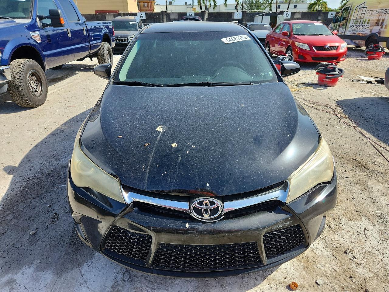 2016 TOYOTA CAMRY SE — Фото 5 из 12