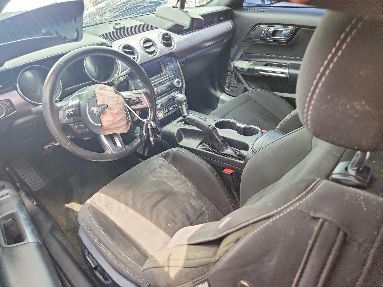2016 FORD MUSTANG — Фото 8 из 13