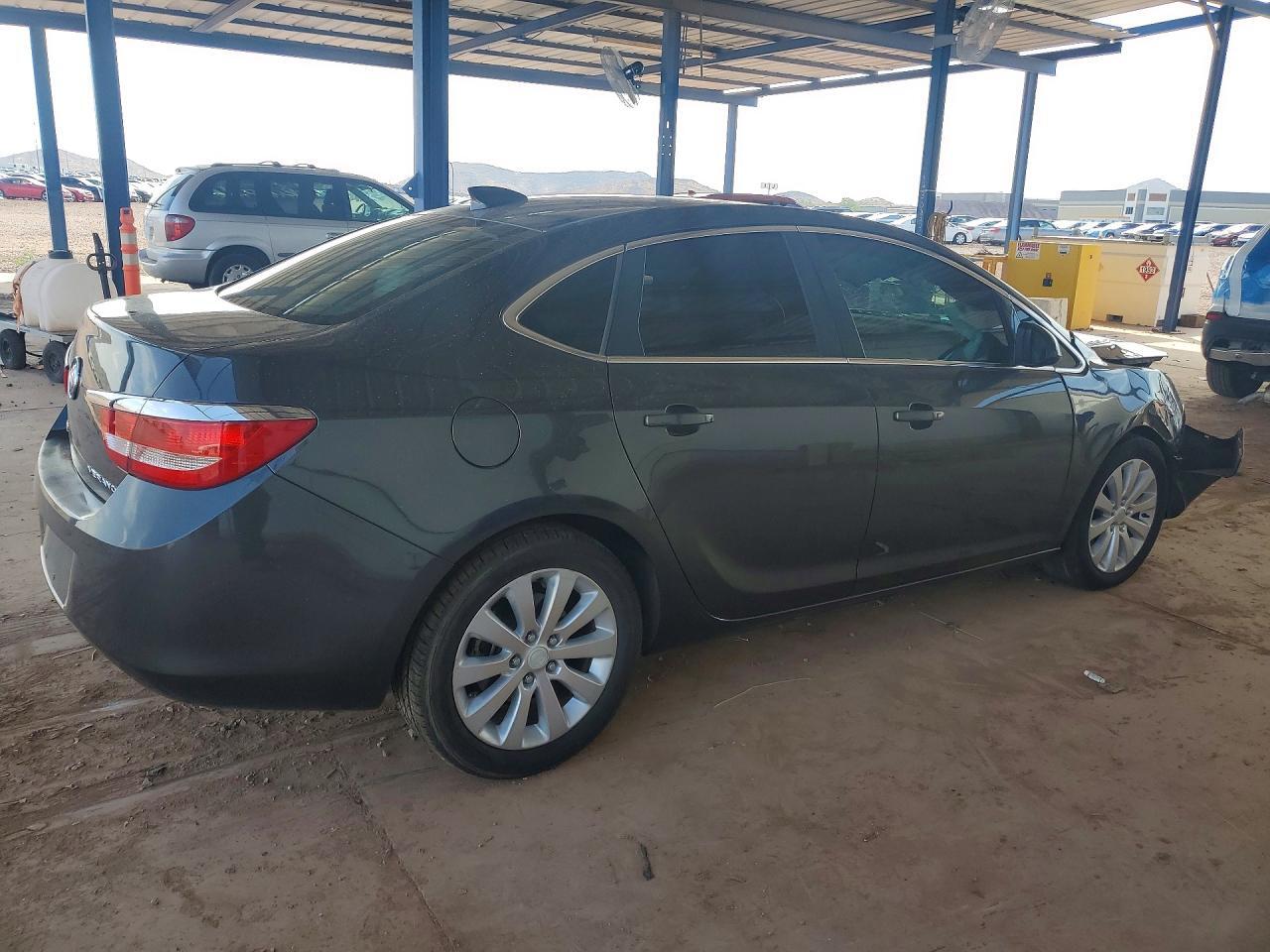 2016 BUICK VERANO — Фото 3 из 12