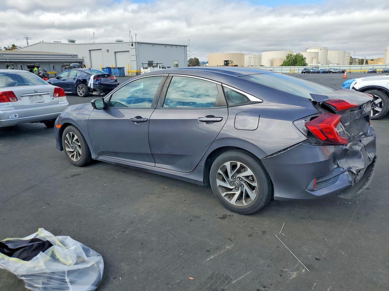 2016 HONDA CIVIC EX — Фото 2 из 12